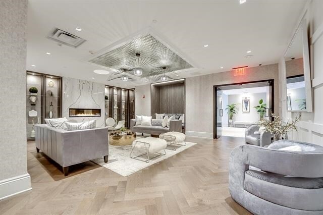 Building Photo - 88 Morgan St