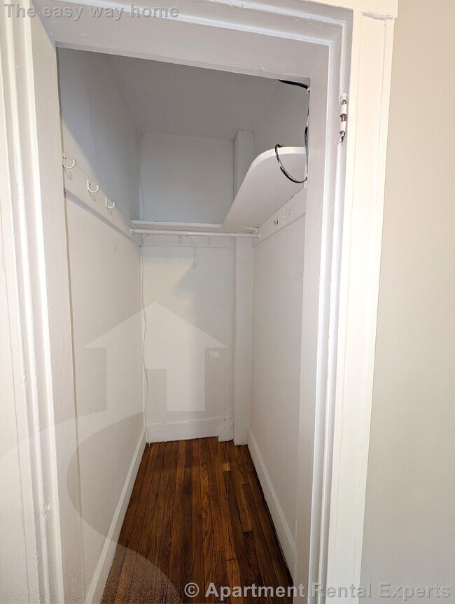 Building Photo - 99 Hancock St