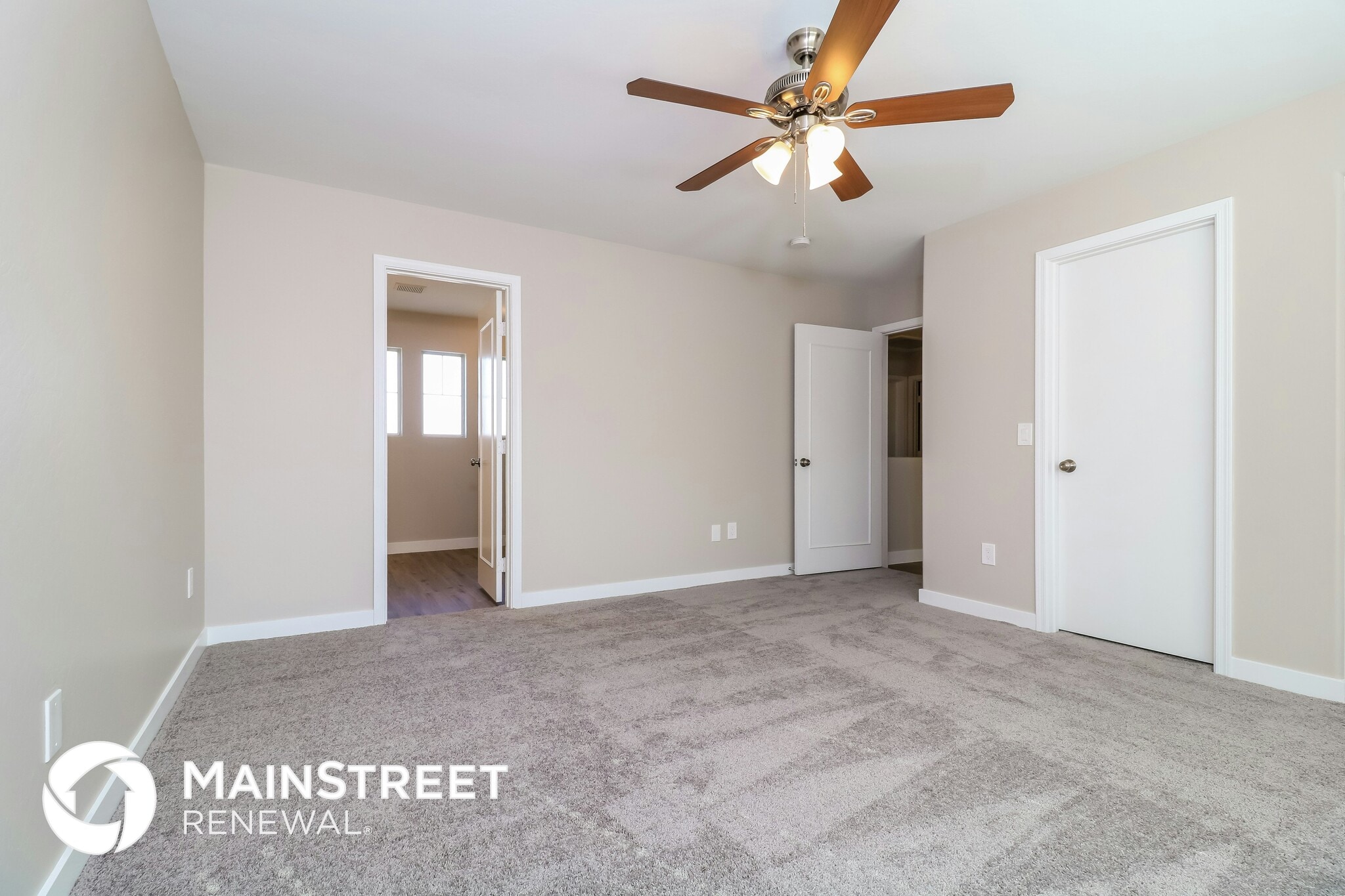 Building Photo - 12167 W Yavapai Ln