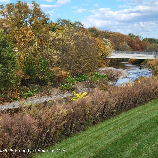 Building Photo - 1756 Nay Aug Ave