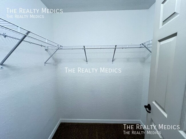 Building Photo - 83 Guava Pass