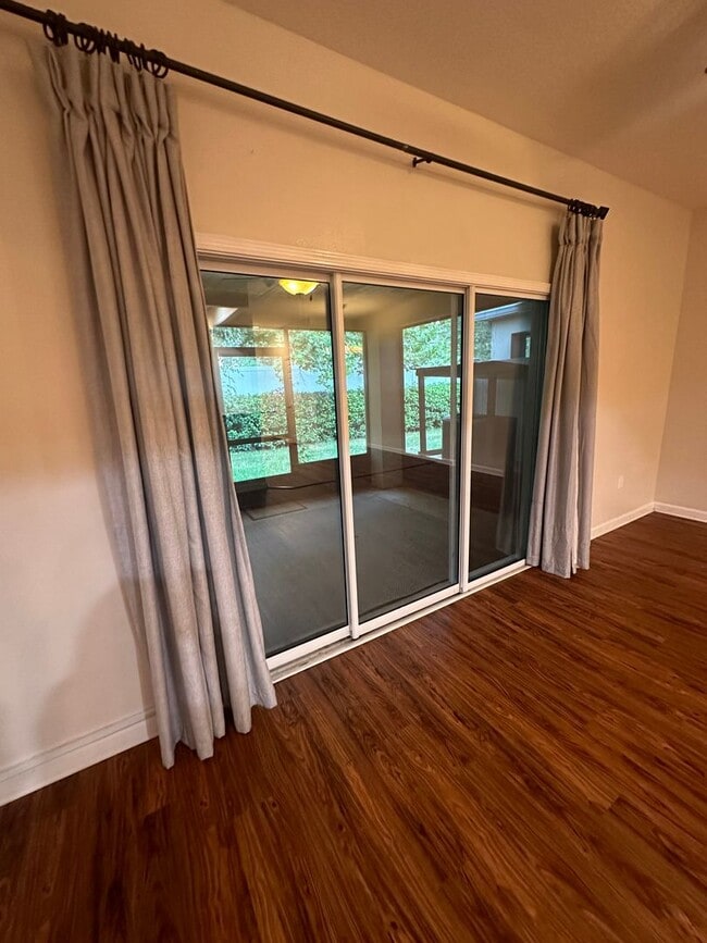Building Photo - Verano at Bartram Park, Townhouse in Popul...