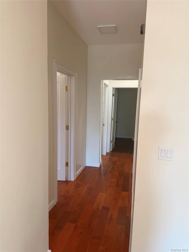 Building Photo - 1519 Roselle St