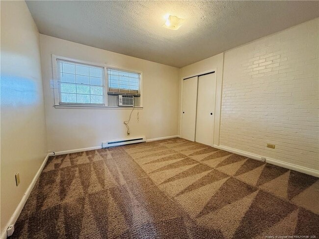 Building Photo - 1104 Ayton Pl