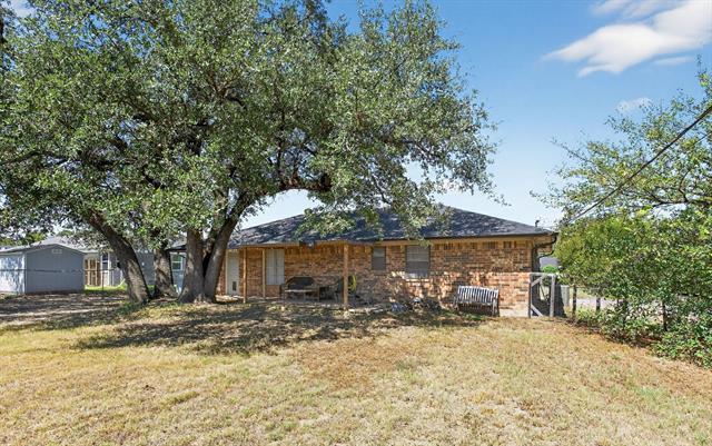 Building Photo - 604 Fegan St