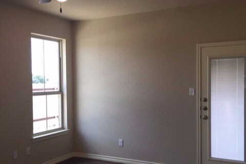 Building Photo - 6100 Boxelder Trail