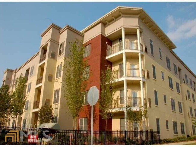 Building Photo - 870 Mayson Turner Rd NW