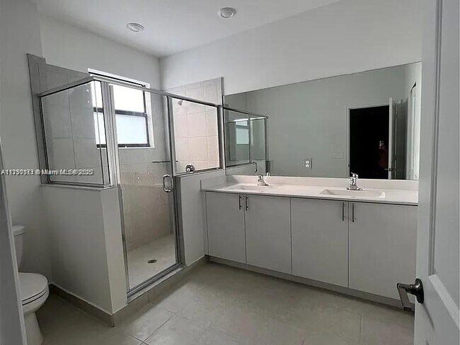 Building Photo - 24700 SW 119th Pl