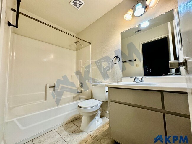 Building Photo - 1311 W Century Blvd