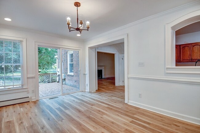 Building Photo - FOR RENT- PORTSMOUTH!