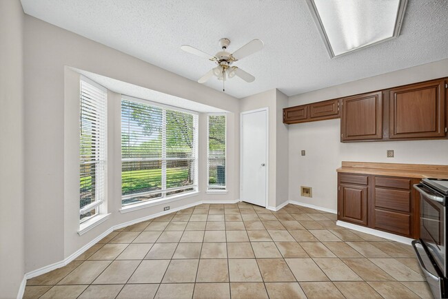 Building Photo - Schertz School District in Woodland Oaks S...