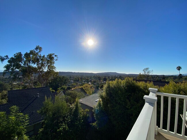 Building Photo - Enchanting 1-Bedroom, 1-Bath Oasis with Stunning Views