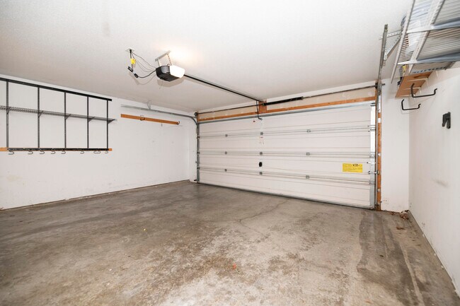 Building Photo - 901 Norman Dr