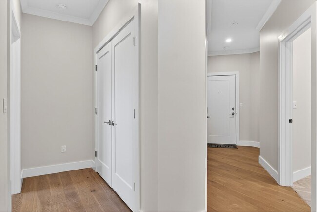 Building Photo - Gorgeous 2 Bed + Office | 2 Bath | 1,771 Sq Ft | Brand New Construction