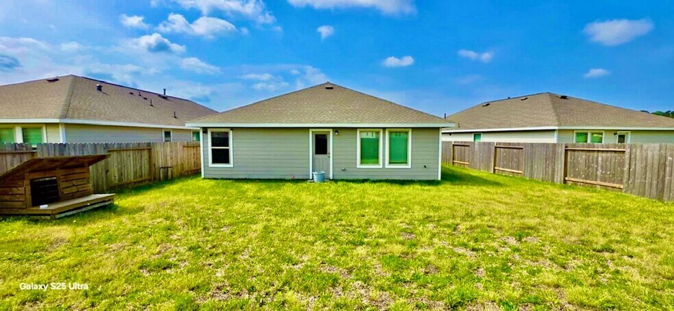 Building Photo - 22807 Prairie Dog Rd