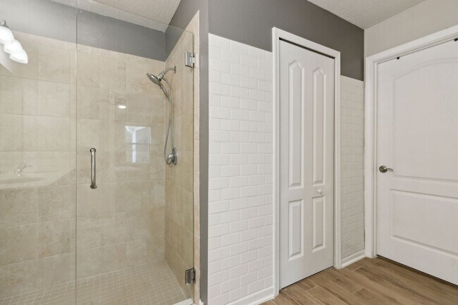 Building Photo - Home for rent