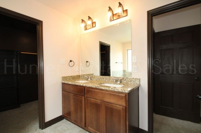 Building Photo - Bright, Open-Concept Living in Copperas Cove