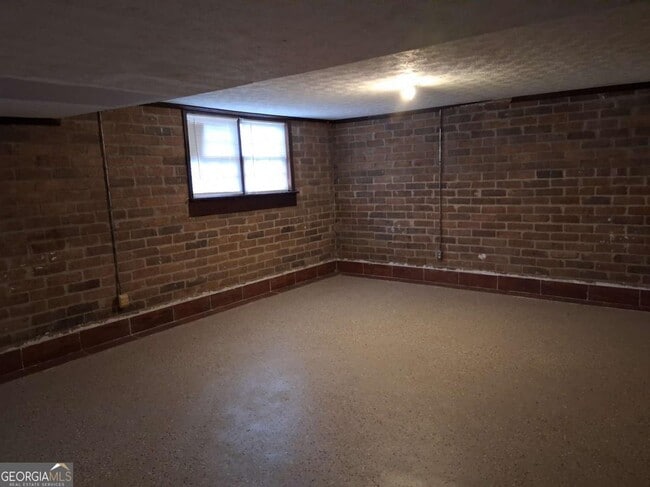 Building Photo - 3336 Cowan Mill Ct