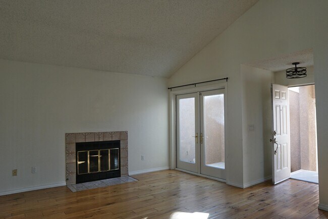 Building Photo - 77818 Calypso Rd