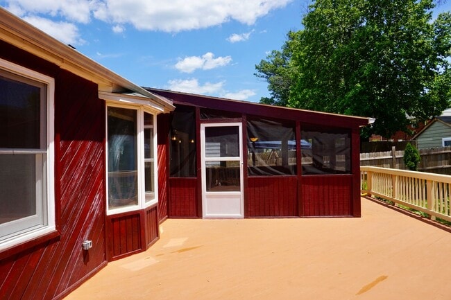 Building Photo - 3812 Littleton St