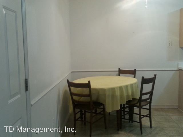 Building Photo - 3 br, 2 bath House - 3925 S Jefferson Ave #1