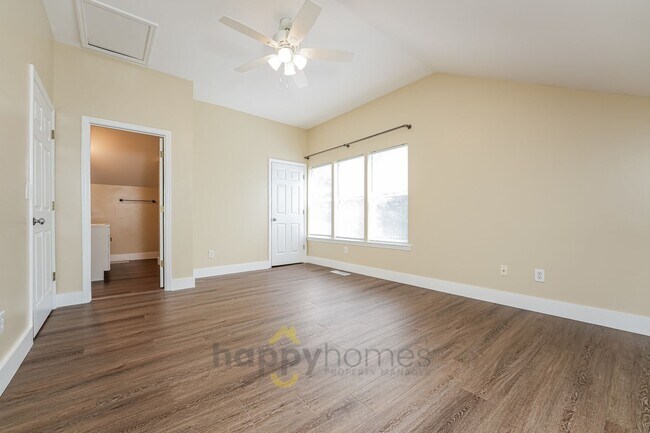 Building Photo - 2 Bed 2 Bath on Johns Island