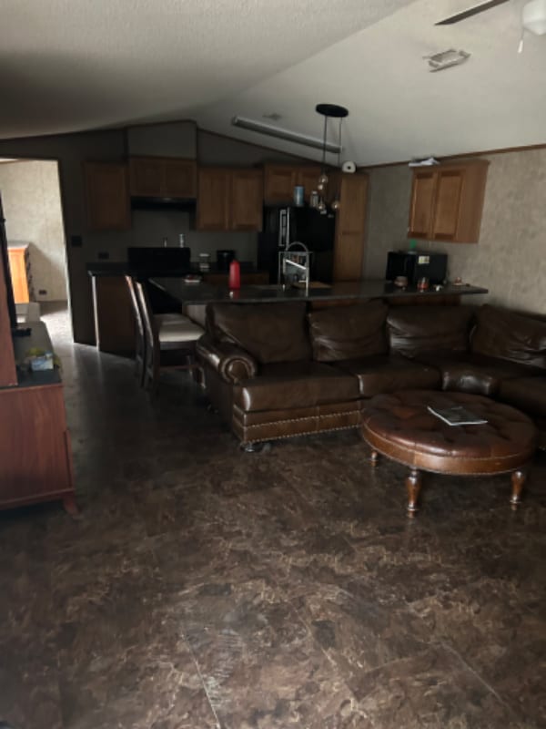 Building Photo - 3379 Family Dr