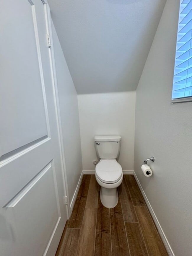 Building Photo - Welcome to Your Brand New 3 Bedroom Solar Home in the Gated Willow Springs Community of Murrieta!