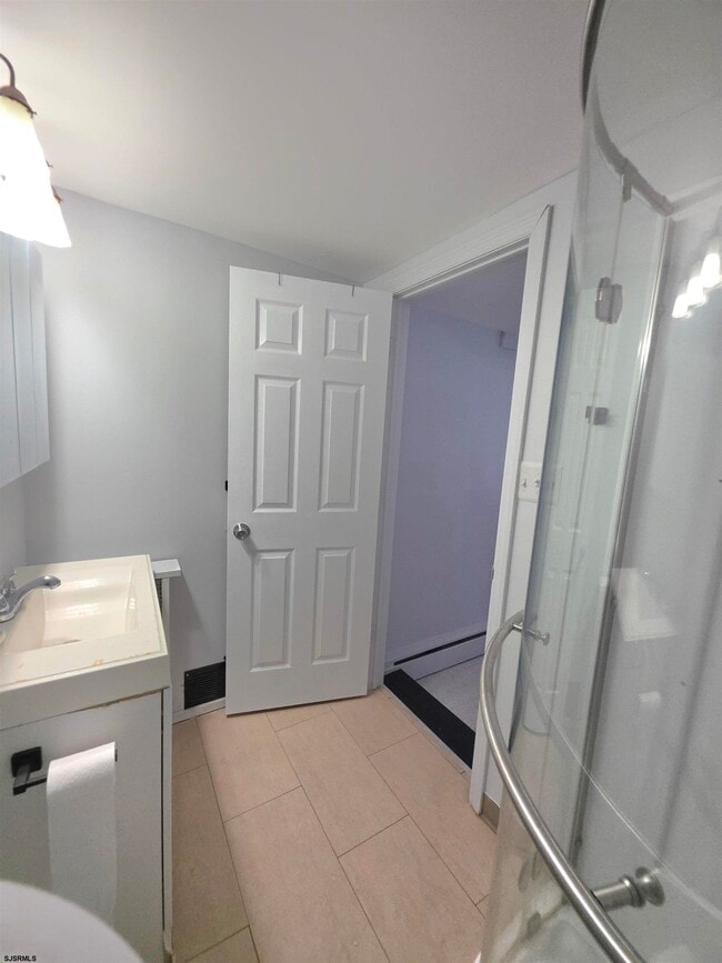 Building Photo - 216 New Jersey Ave