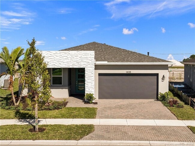 Primary Photo - 14135 SW Safi Ter