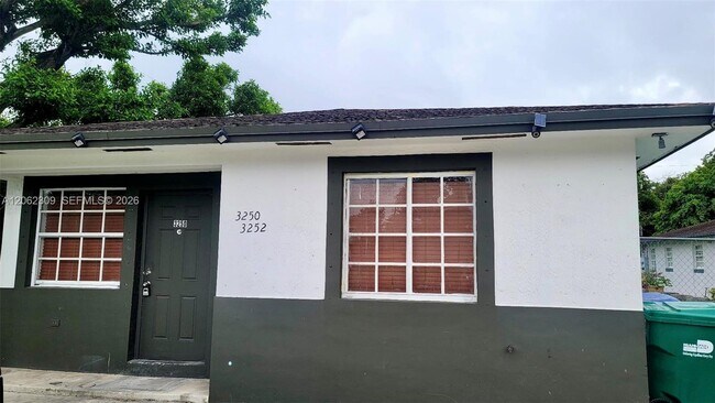 Building Photo - 3250 NW 94th St