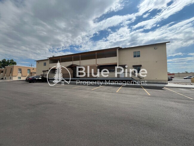Primary Photo - 1448 E 17th St