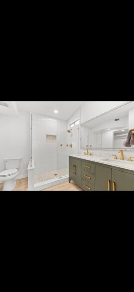 Building Photo - 8337 Tide Pool Dr
