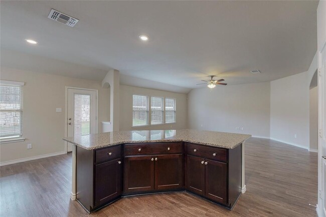 Building Photo - 2917 Colorado Dr