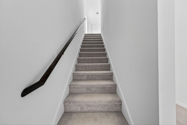 Building Photo - 26719 Prairie Smoke Ln