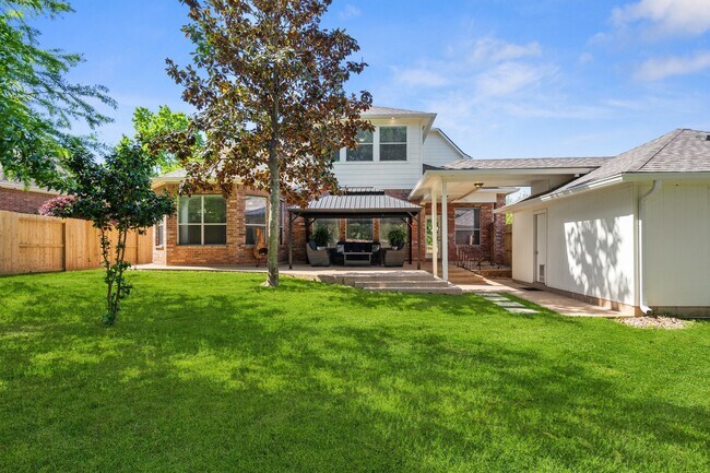 Building Photo - 2153 Summit Mist Dr