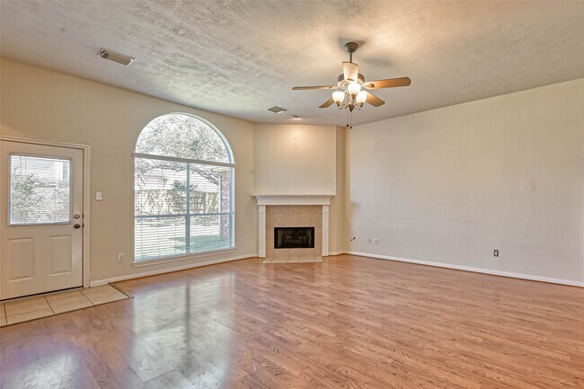 Building Photo - 23646 Hawkins Creek Ct