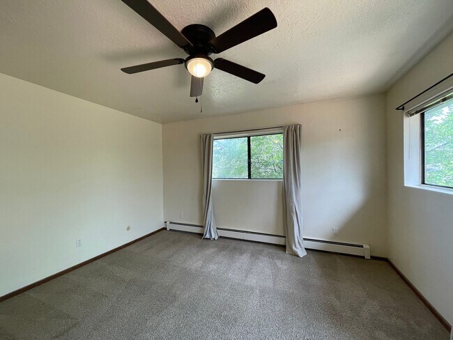 Building Photo - 2134 Candelero St