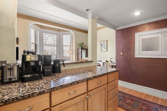 Building Photo - 64 Commonwealth Ave