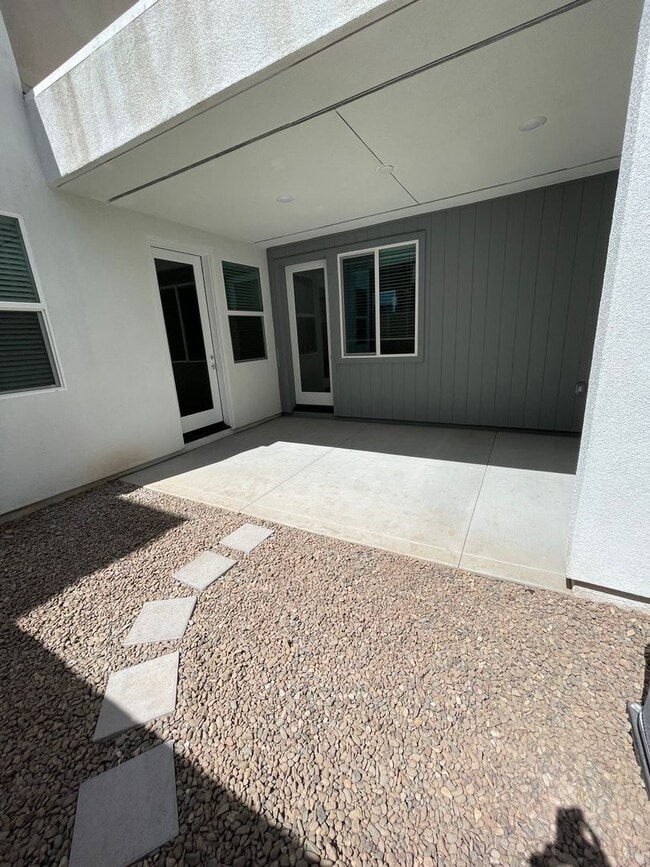 Building Photo - 3 Br/2bth -  GREAT PARK NEIGHBORHOOD - ONE STORY