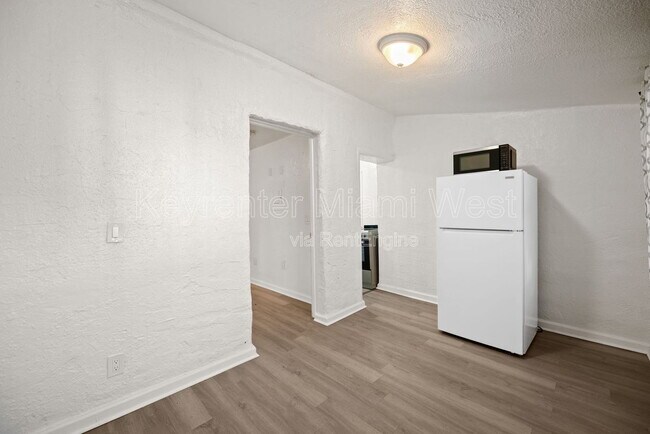 Building Photo - 7772 NW 9th Ave