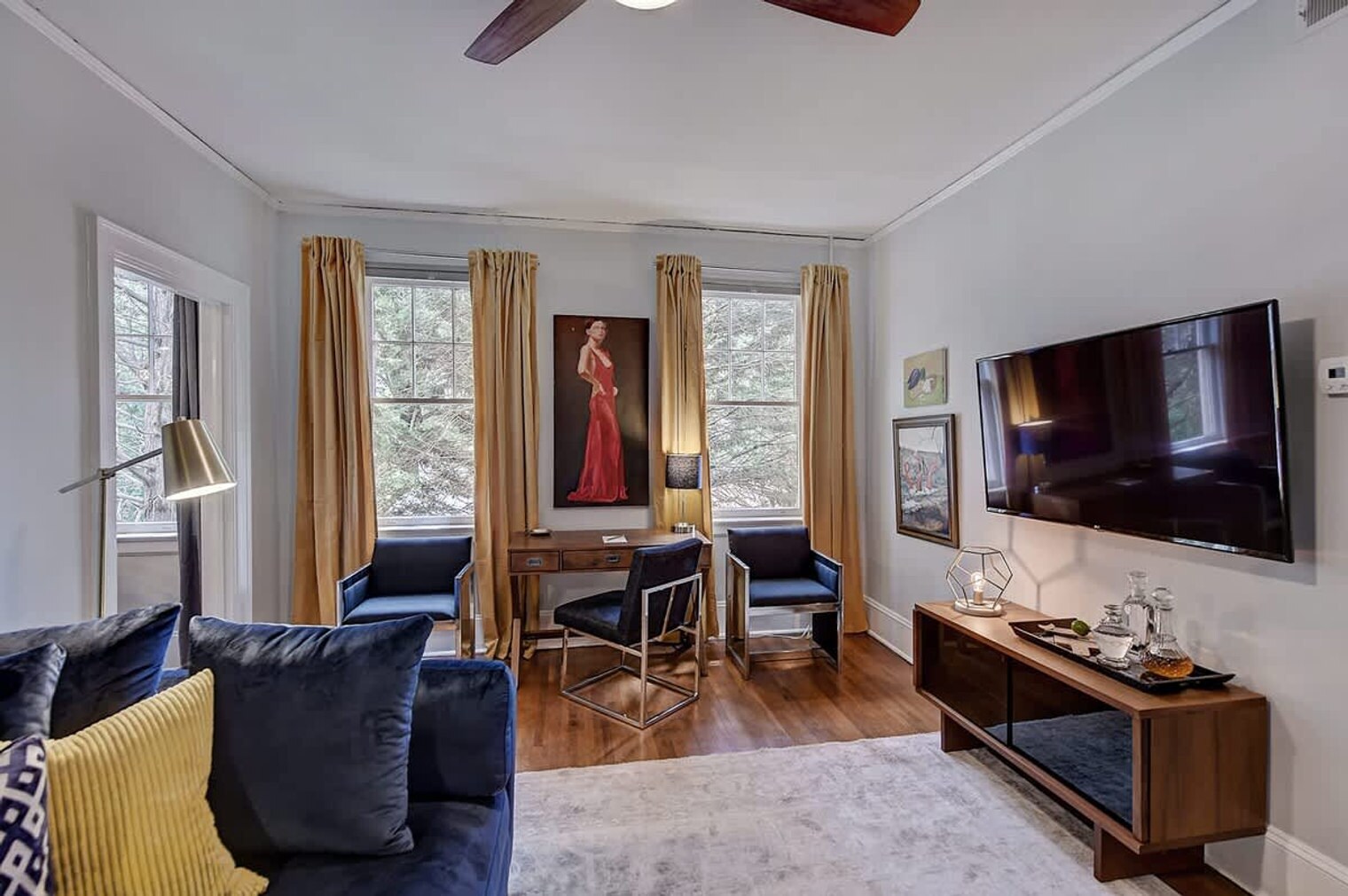 Building Photo - 518 Lamar Ave