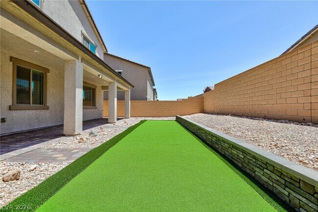 Building Photo - 10117 Heron Lake Ave