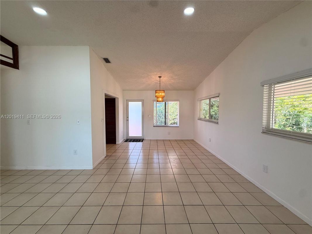 Building Photo - 35760 SW 186th Ave