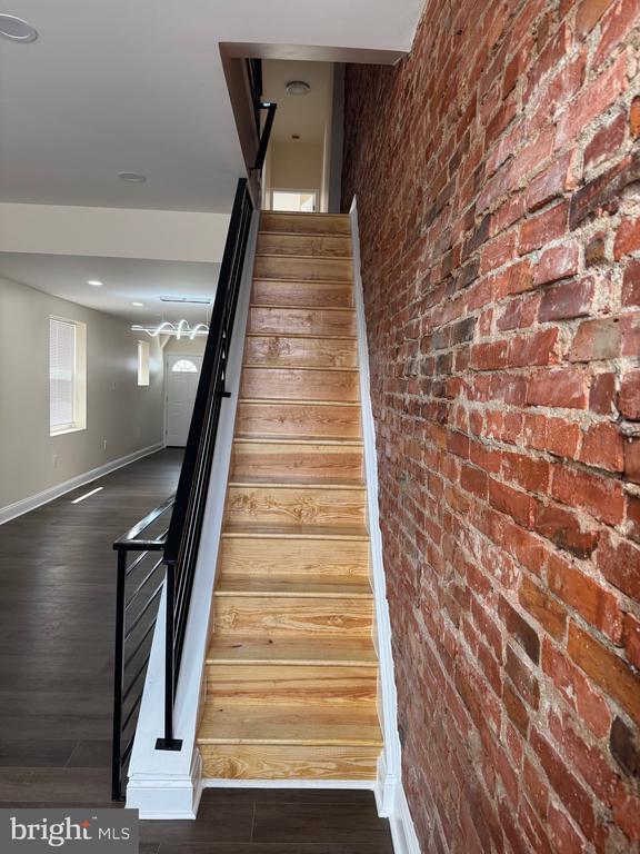 Building Photo - 1444 N 29th St