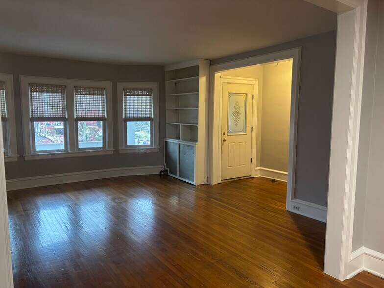 Building Photo - 783 Potomac Ave