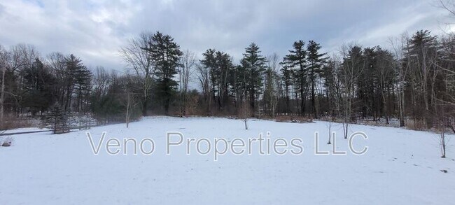 Building Photo - 2057 Rowley Rd