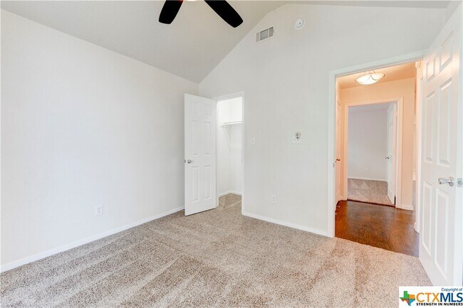 Building Photo - 4703 Mildred Ave