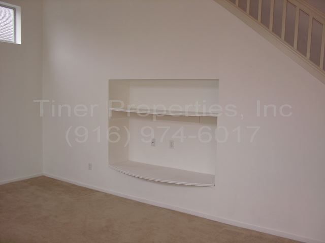 Building Photo - Laguna Gated Community