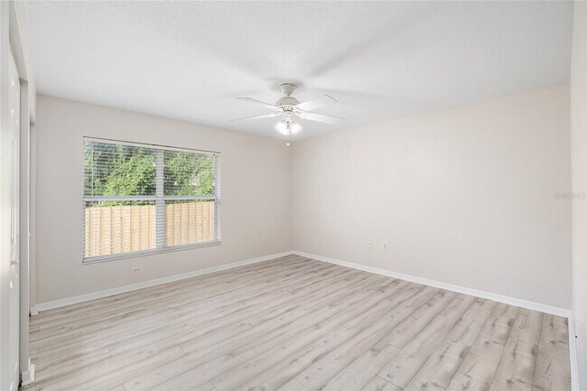 Building Photo - 37228 Grassy Hill Ln